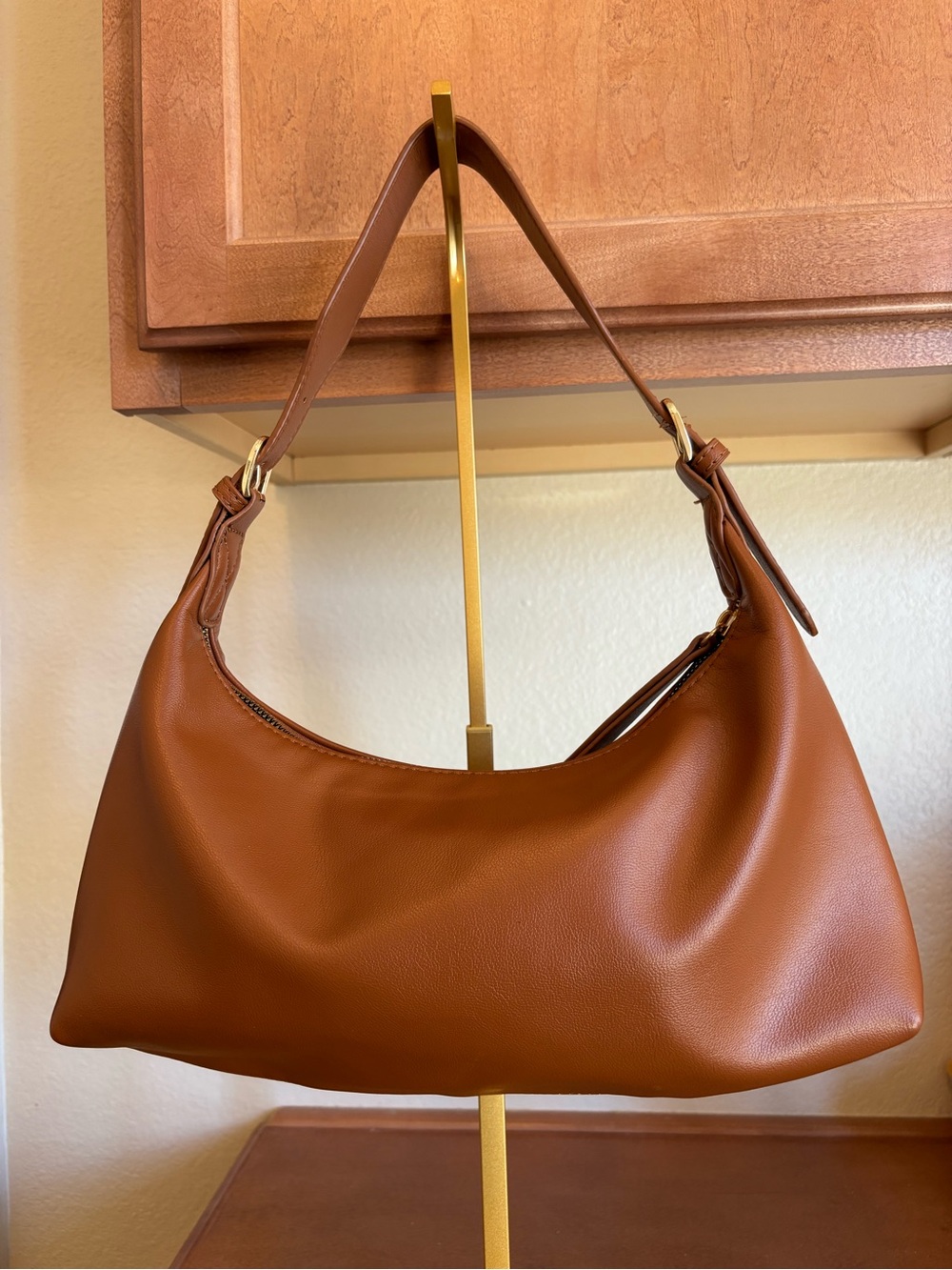 Montana West Brown Faux-Leather Hobo Shoulder Bag - Picture 2 of 3